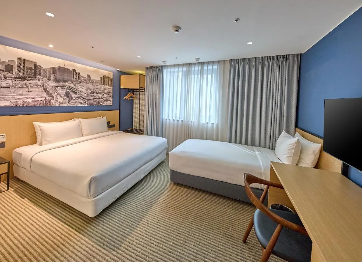 Travelodge Myeongdong City Hall Seul Hotel