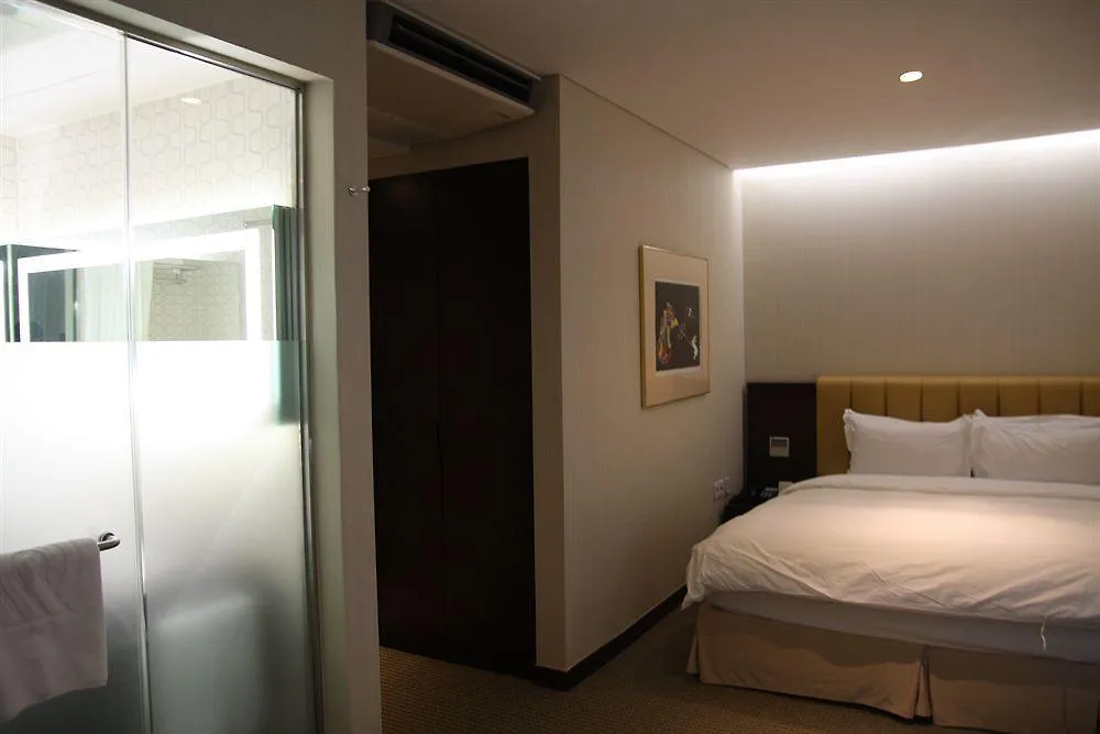 Travelodge Myeongdong City Hall Seul